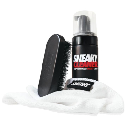 SNEAKY CLEANING KIT